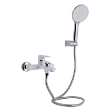 Смеситель для ванны Qtap Jay (c душевым гарнитуром) QTJAY259CRW45553 Chrome/White Смеситель для ванны Qtap Jay (c душевым гарнитуром) QTJAY259CRW45553 Chrome/White