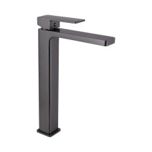 Смеситель для раковины Qtap Gemini высокий QTGEM269GMB45680 Gunmetal Black PVD Смеситель для раковины Qtap Gemini высокий QTGEM269GMB45680 Gunmetal Black PVD